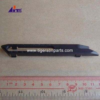أجزاء آلة أجهزة الصراف الآلي Diebold Opteva Stacker Tray Rail Right 49200629000A