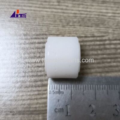 بكرة نقل بلاستيكية سفلية NCR SDM2 بيضاء 484-0106810-31-05