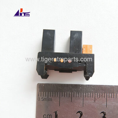 E01713-001 مستشعر من النوع U لماكينات الصراف الآلي Hitachi 2845V / 3842 و Diebold 328